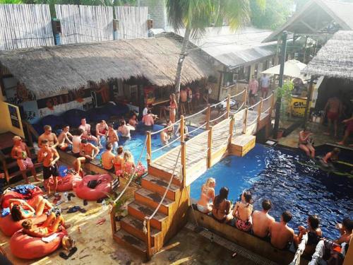 Pool party in Gili Castle - Gili Backpacking